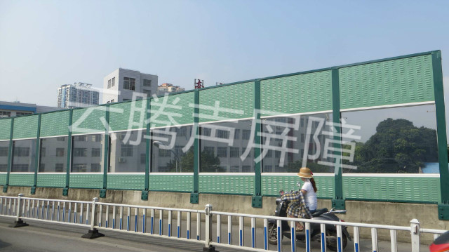 高架橋百葉透明帶水印.jpg
