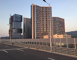福建廈漳高速橋梁聲屏障項目